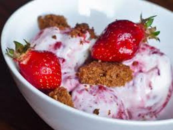 7 healthy ways to eat strawberries